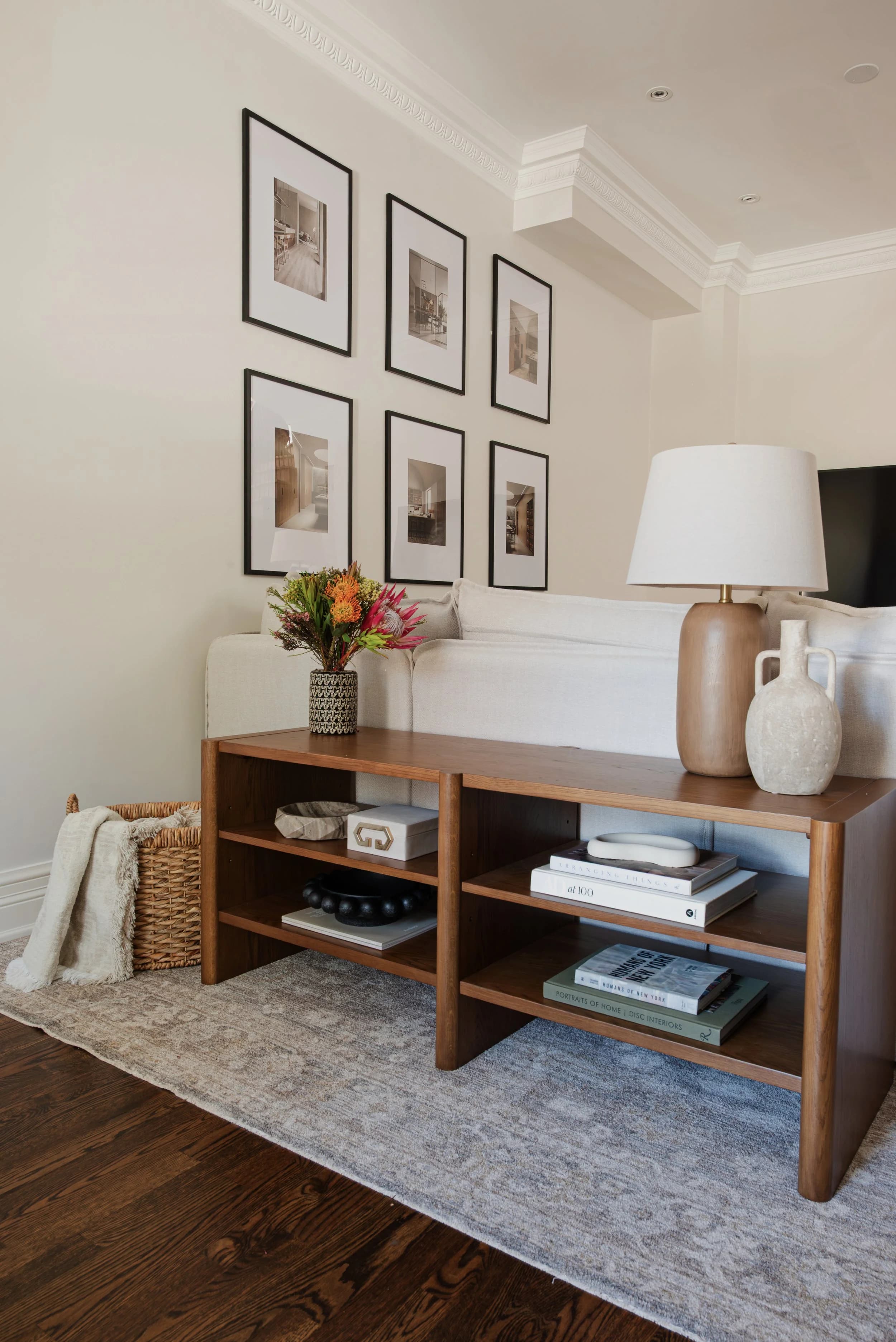 Douglas interior design detail